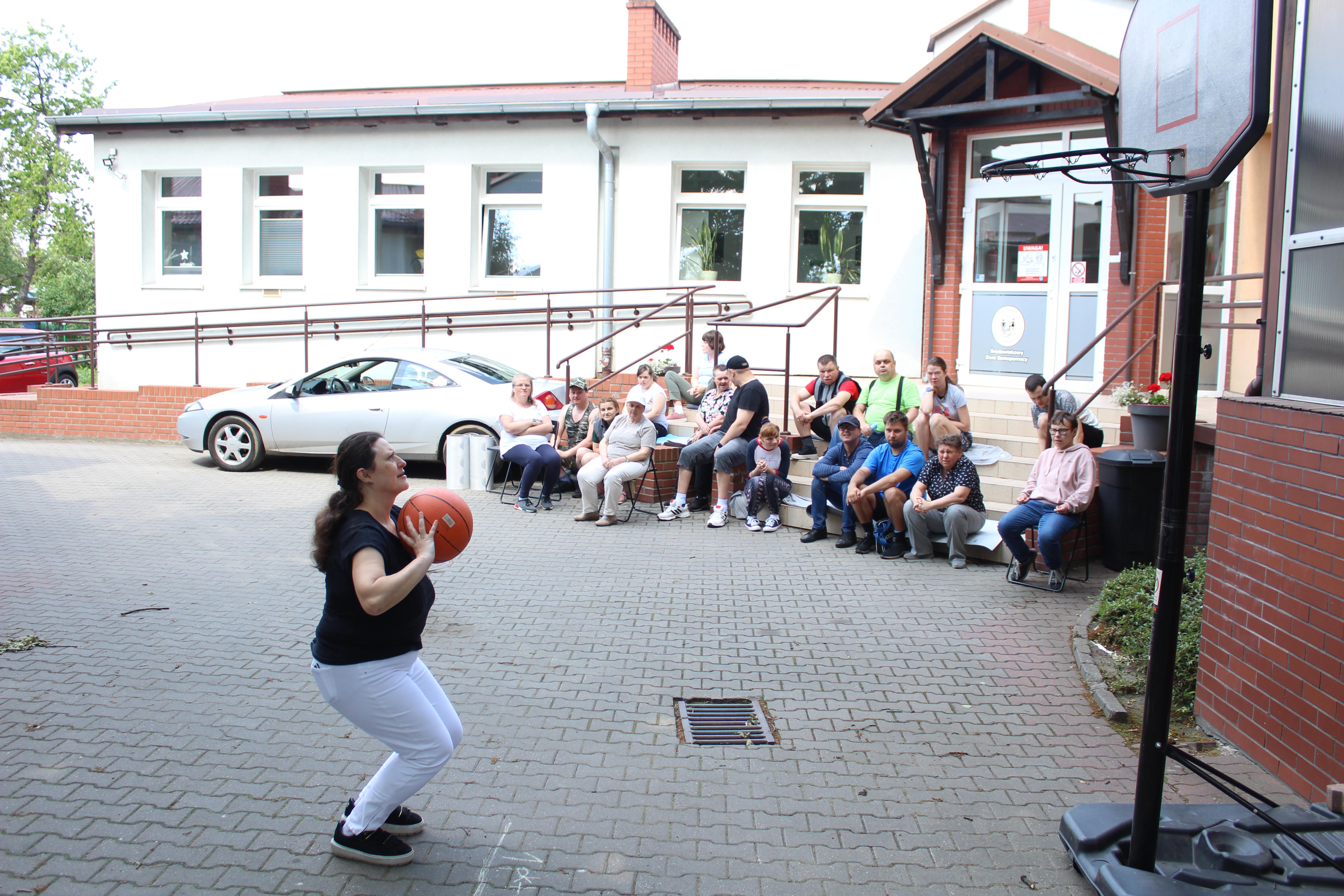 Turniej rzutów do kosza